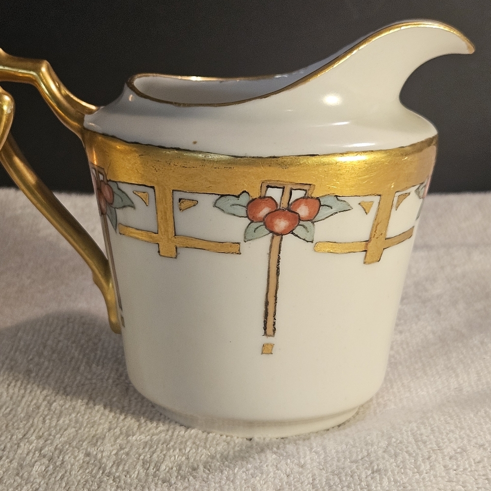 SOLD - Picture 4 of 13